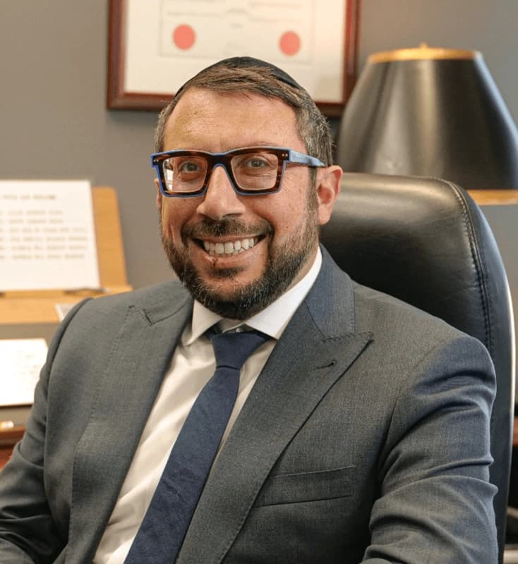 Avi Vaturi — Partner at VC Lawyers Toronto
