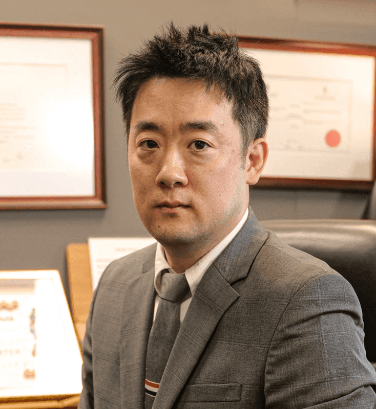 Jun Ki Lee — Associate at VC Lawyers Toronto